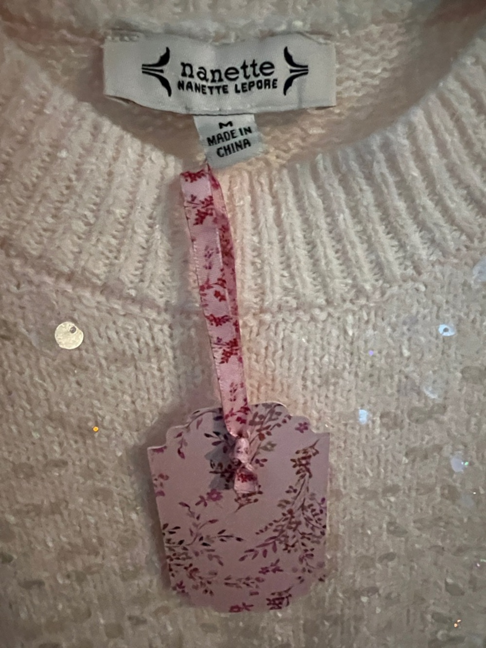 NANNETE LePORE Pale Pink /Sequin Embellished Short Sleeve Sweater NWT Size M - Picture 8 of 11